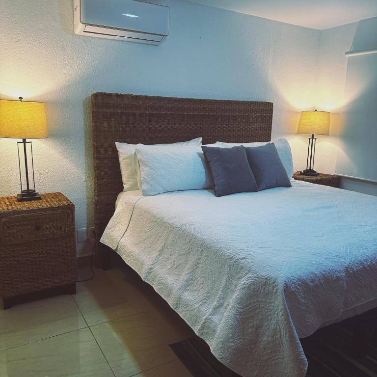 Newly renovated ! Villa Laguna Cancun - Casa Unifamiliar de 2 dormitorios - 4