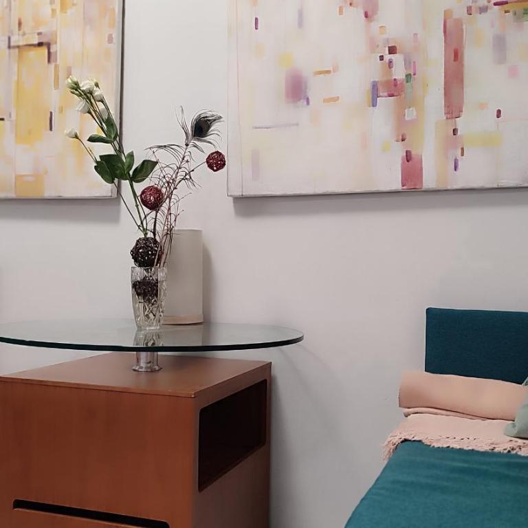 Blue Sparrow, city center studio - Studio - 15