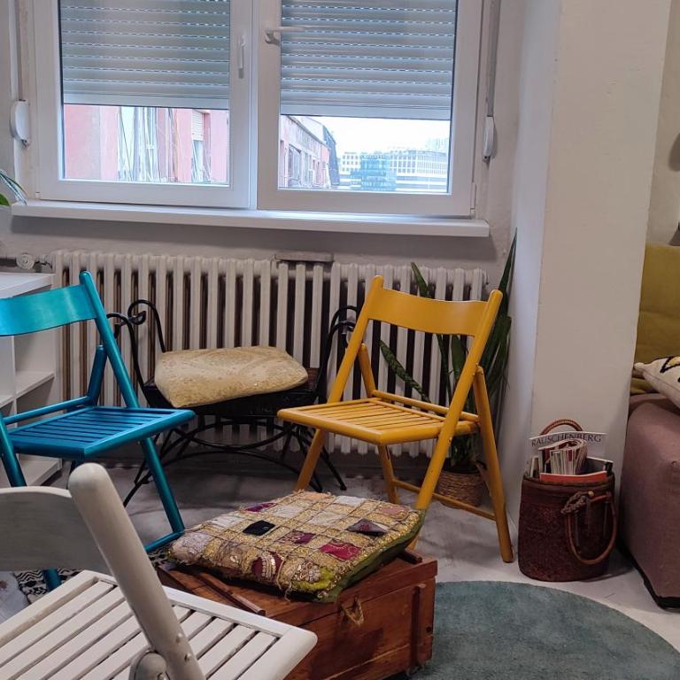 Blue Sparrow, city center studio - Studio - 30