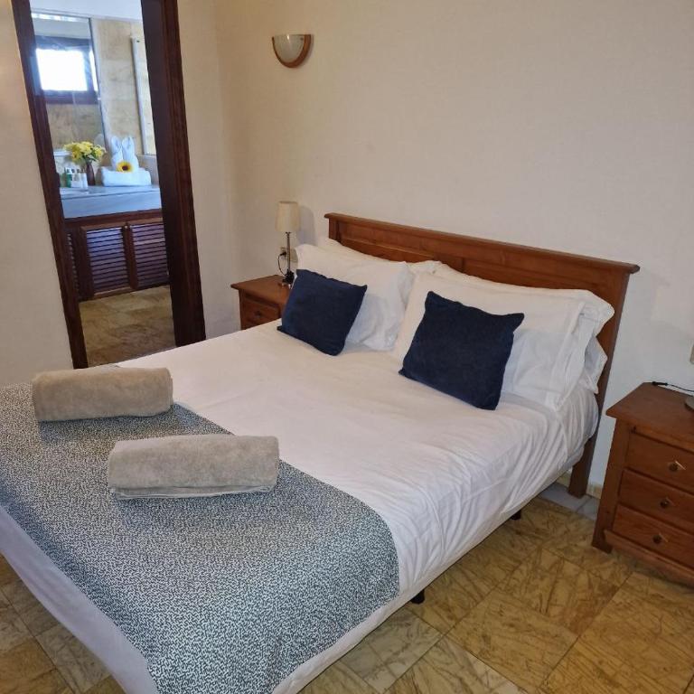 Casa Sophia - Two-Bedroom Villa - 23