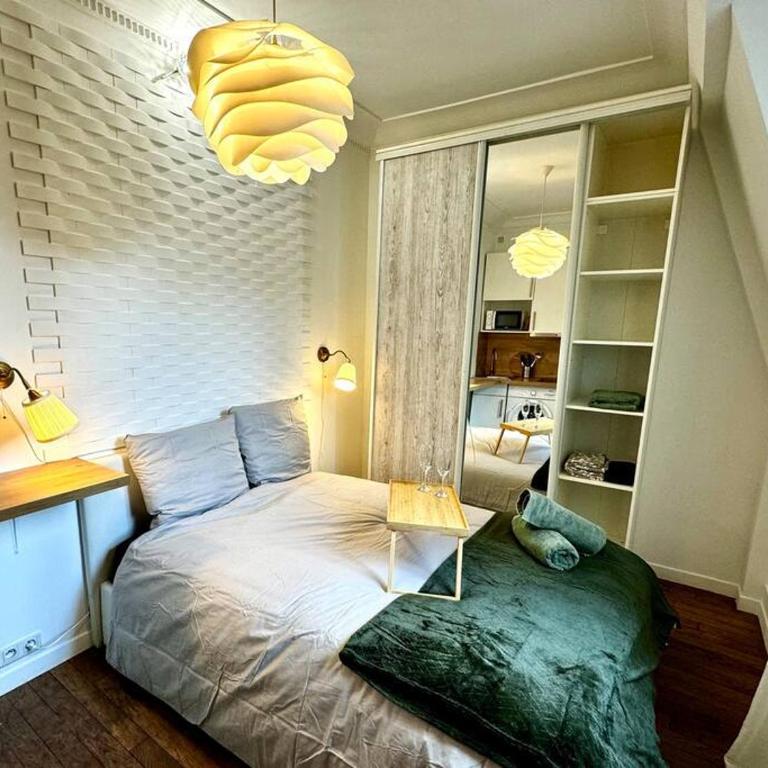 Champs-Elysées - Suite for 2 people - One-Bedroom Apartment - 3