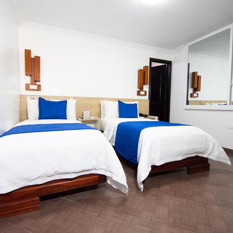 Hotel Plaza Victoria - Habitación Doble - 2 camas - 4