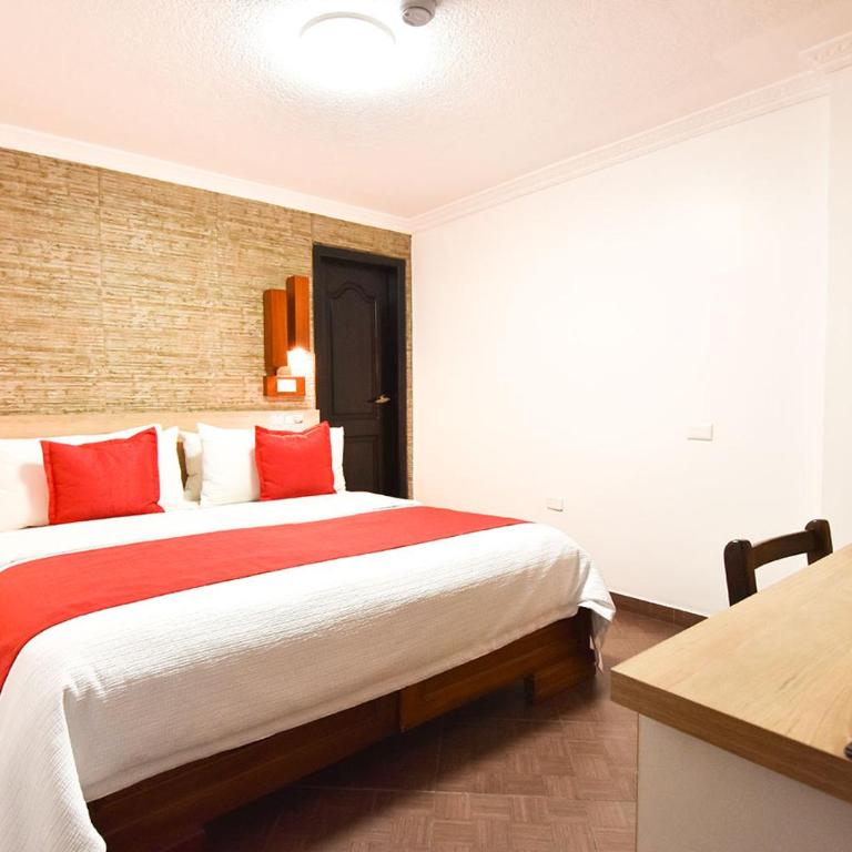 Hotel Plaza Victoria - Habitación Doble Económica - 7