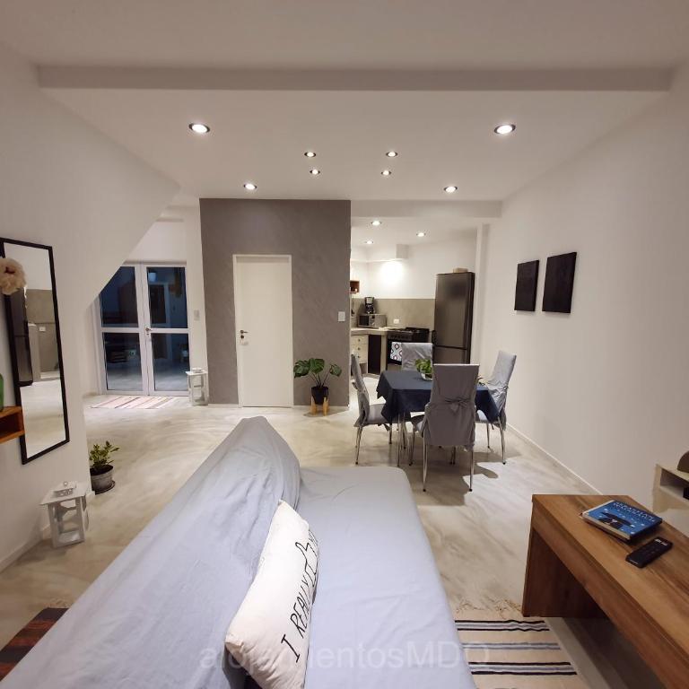 Casa a estrenar en Mar del Plata proximo Mogotes, a las playas del sur y El Faro -- Somos Alojamientos MDQ - Casa Bruna -- - Casa - 17