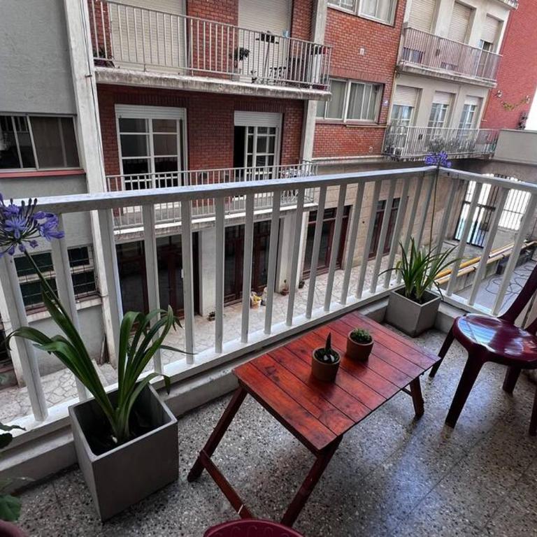 Excelente departamento, frente al mar - Apartamento de 2 dormitorios - 27