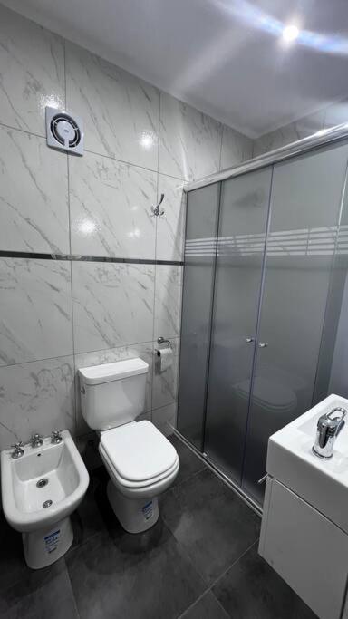 Excelente departamento, frente al mar - Apartamento de 2 dormitorios - 25