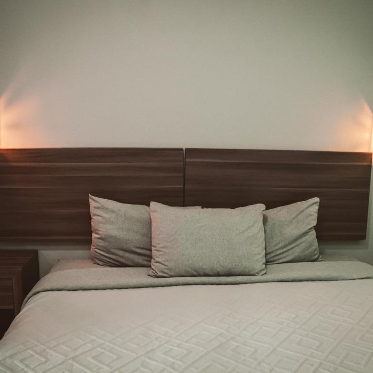 La Conspiración Hotel - Habitación Estándar - Cama extragrande - 11