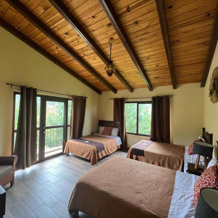 Hermosa Cabaña Familiar hasta para 30 huéspedes - Chalet - 25