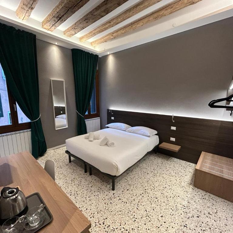 Ca' Piasentin - Junior Suite con Vista Canale - 10