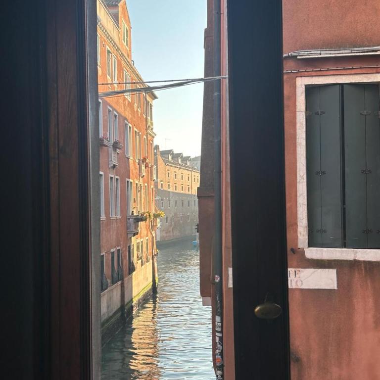Ca' Piasentin - Junior Suite con Vista Canale - 2