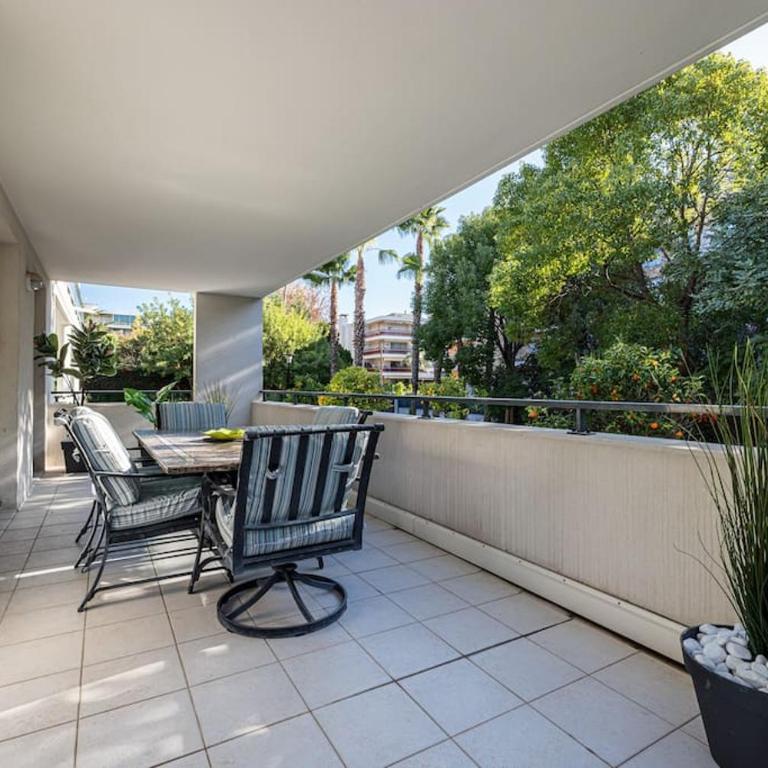 Beautiful and Spacious 2 bed Apt with Pool - Appartamento con 2 Camere da Letto - 3