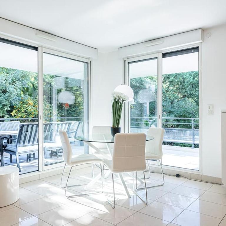 Beautiful and Spacious 2 bed Apt with Pool - Appartamento con 2 Camere da Letto - 26