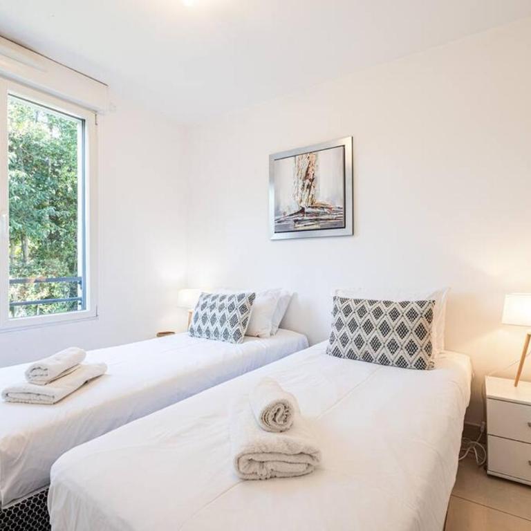 Beautiful and Spacious 2 bed Apt with Pool - Appartamento con 2 Camere da Letto - 31