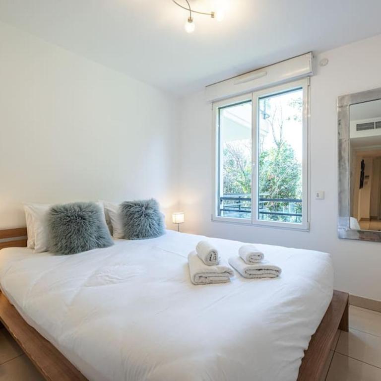 Beautiful and Spacious 2 bed Apt with Pool - Appartamento con 2 Camere da Letto - 34
