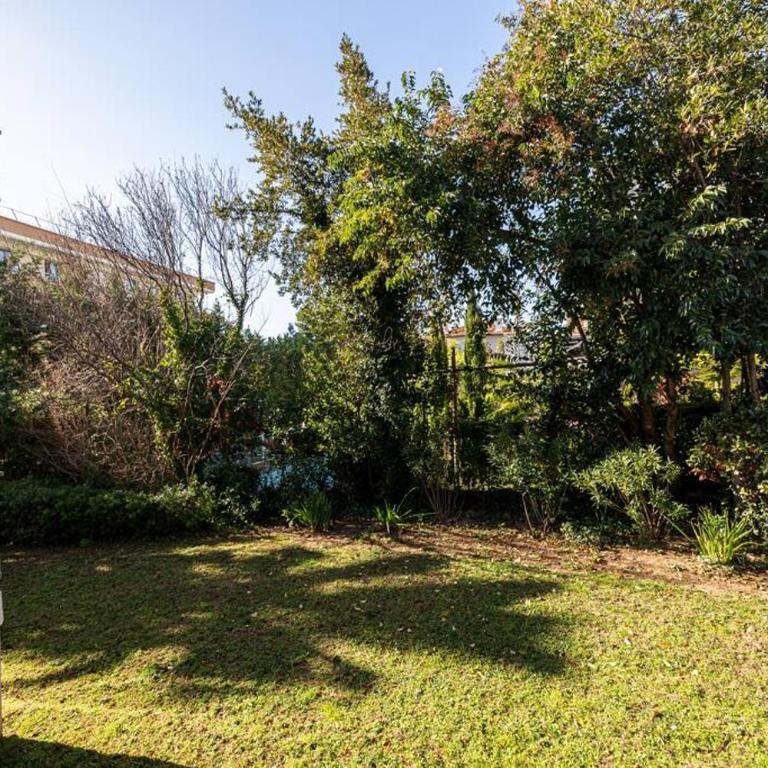 Beautiful and Spacious 2 bed Apt with Pool - Appartamento con 2 Camere da Letto - 43