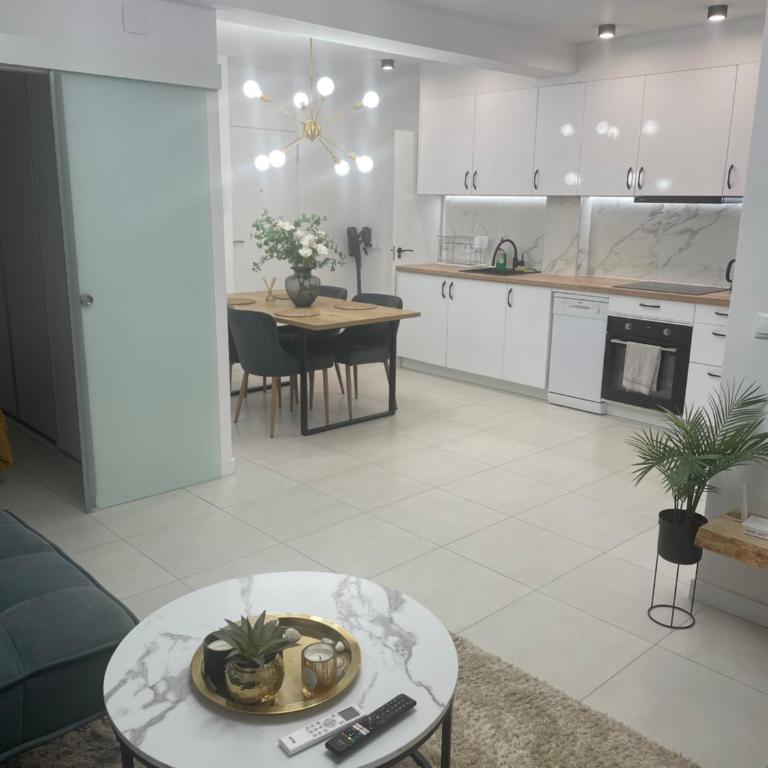 Nowoczesny Apartament przy plaży Terra La Matta - Two-Bedroom Apartment - 18