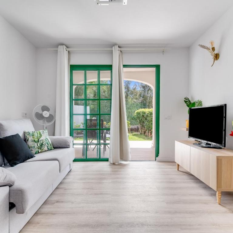 Home2Book Stylish Apt Terrace & BBQ, Maspalomas - One-Bedroom Apartment - 2
