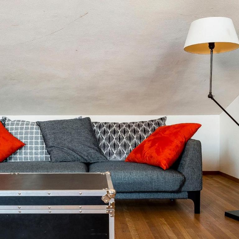 Bright and Peaceful Apartment in Historic Palazzo - Two-Bedroom Apartment - 12