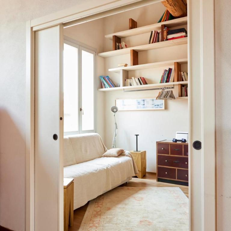 Bright and Peaceful Apartment in Historic Palazzo - Two-Bedroom Apartment - 38