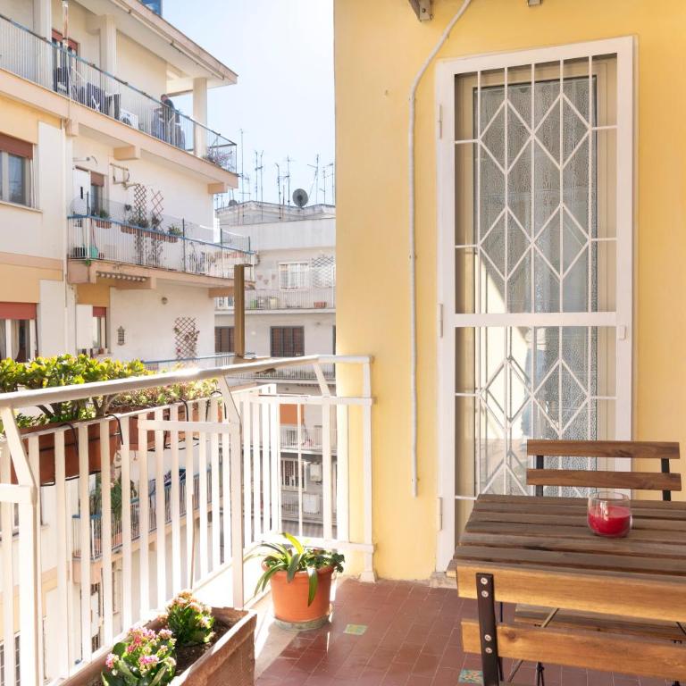Roman Style II near San Pietro - Appartamento con Balcone - 5