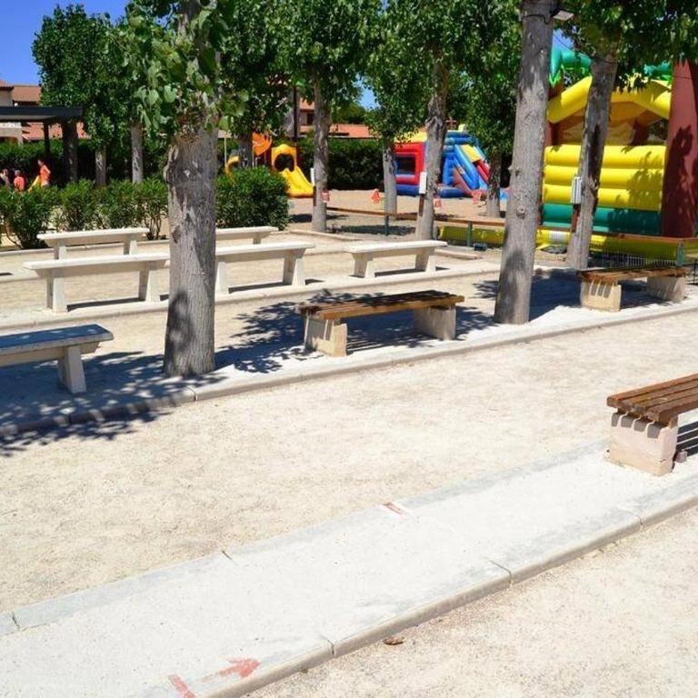 Maison tout confort 4 ch 8p domaine privé avec piscines, et plage à 10 min à pied - Maison 4 Chambres - 46