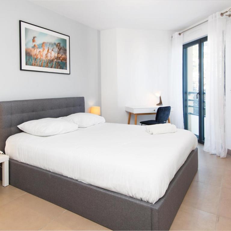 Vue mer & Tour Odéon - Terrasse - Parking - BJ - Appartement 2 Chambres - 3