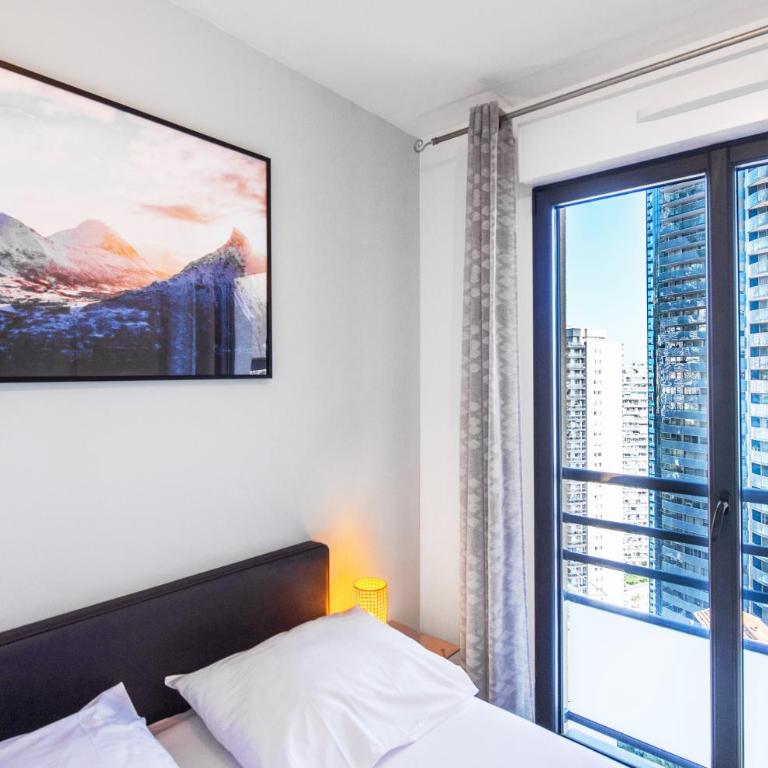 Vue mer & Tour Odéon - Terrasse - Parking - BJ - Appartement 2 Chambres - 24