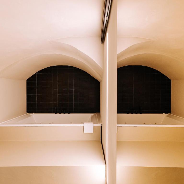 Palazzo Giuditta - Camera King con Vasca Idromassaggio - 2