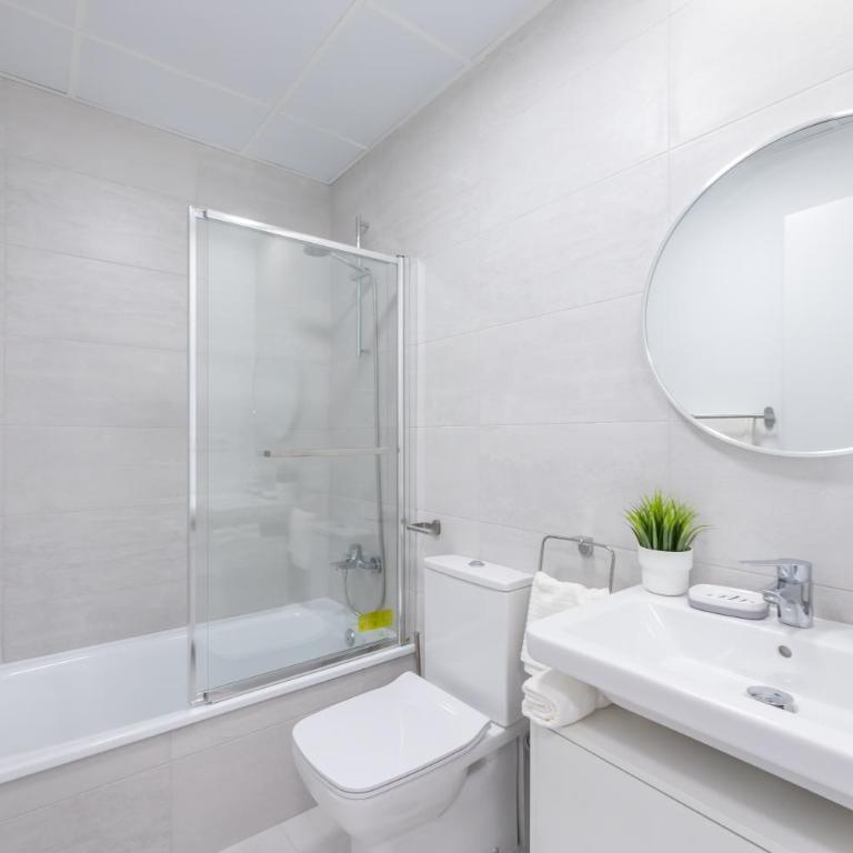 VB Encinar 3BDR Apt Sea Views - Three-Bedroom Apartment - 22