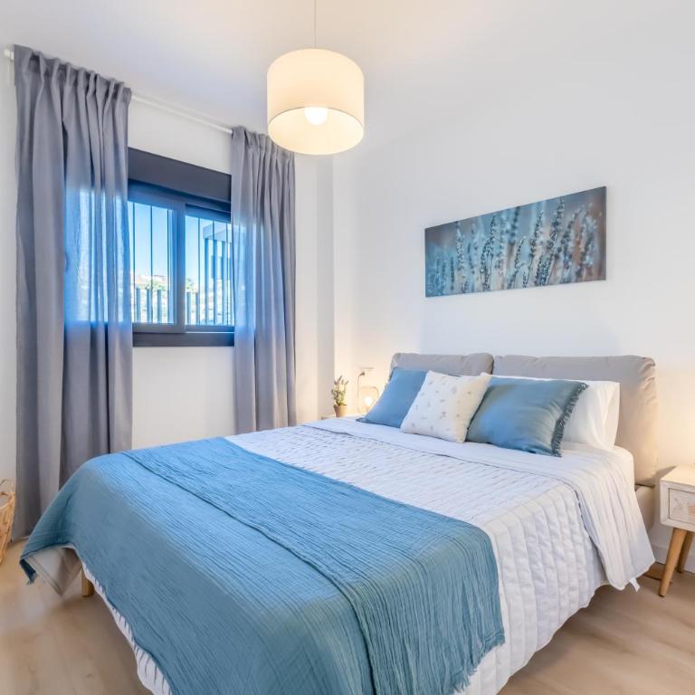 VB Encinar 3BDR Apt Sea Views - Three-Bedroom Apartment - 2