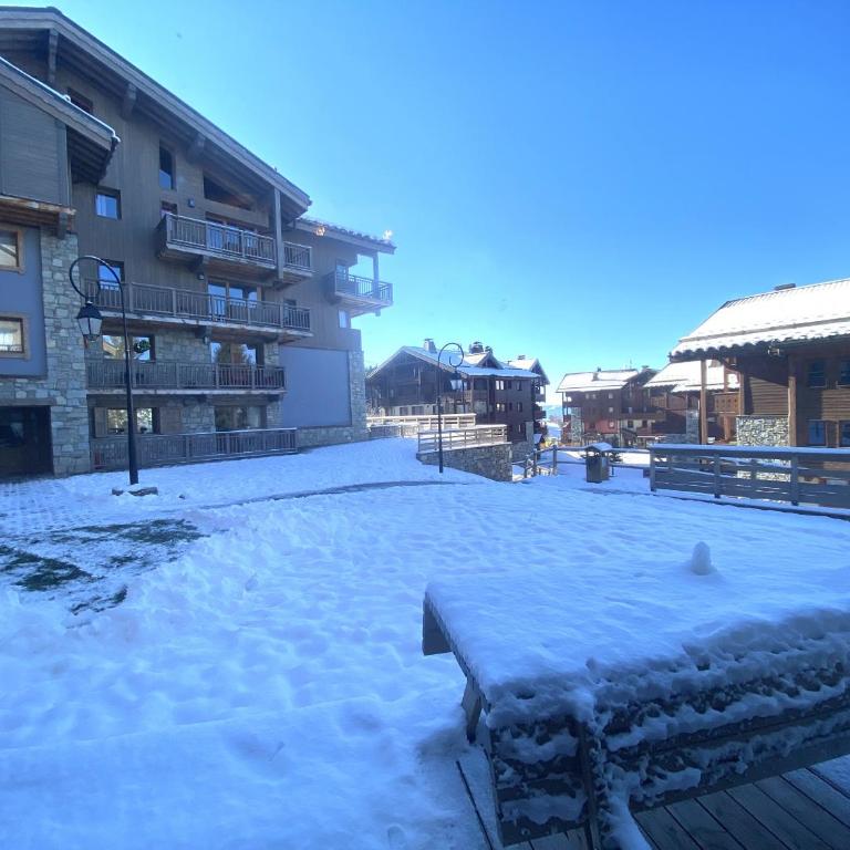 les 7 laux immobilier chalet E - Standard Studio - 5