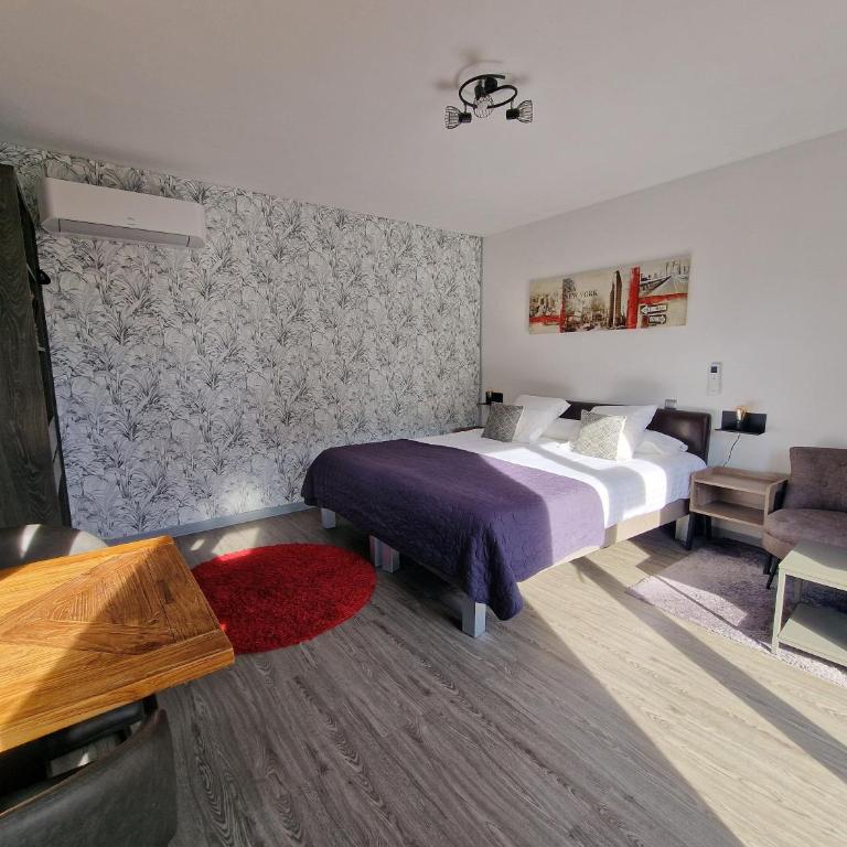 Les Terrasses de Saumur - Hôtel & Appartements - Restaurant & Spa (Logis) - Studio - 3
