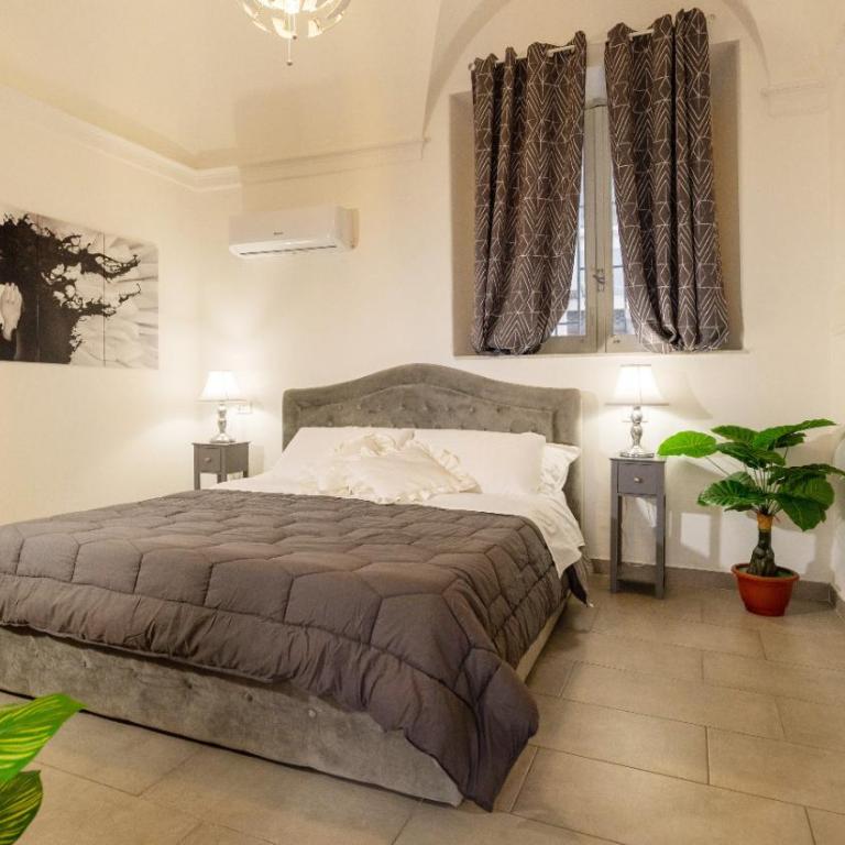 Duomo Luxury Suite Catania - Deluxe Queen Room - 2