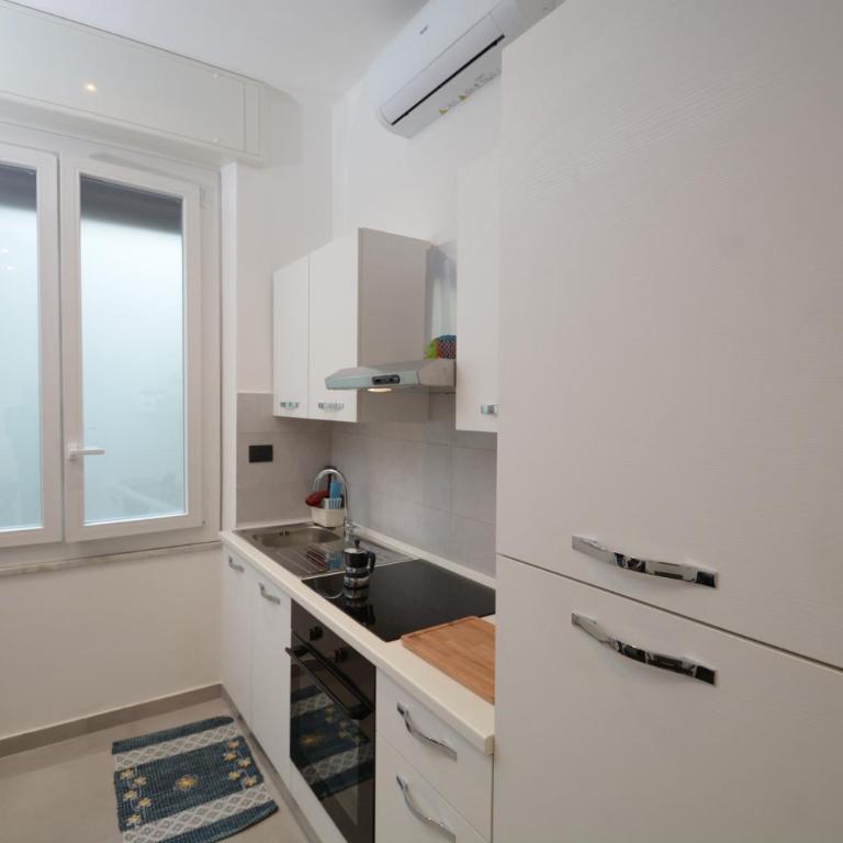 Piazza Della Vittoria Apartment - One-Bedroom Apartment - 10