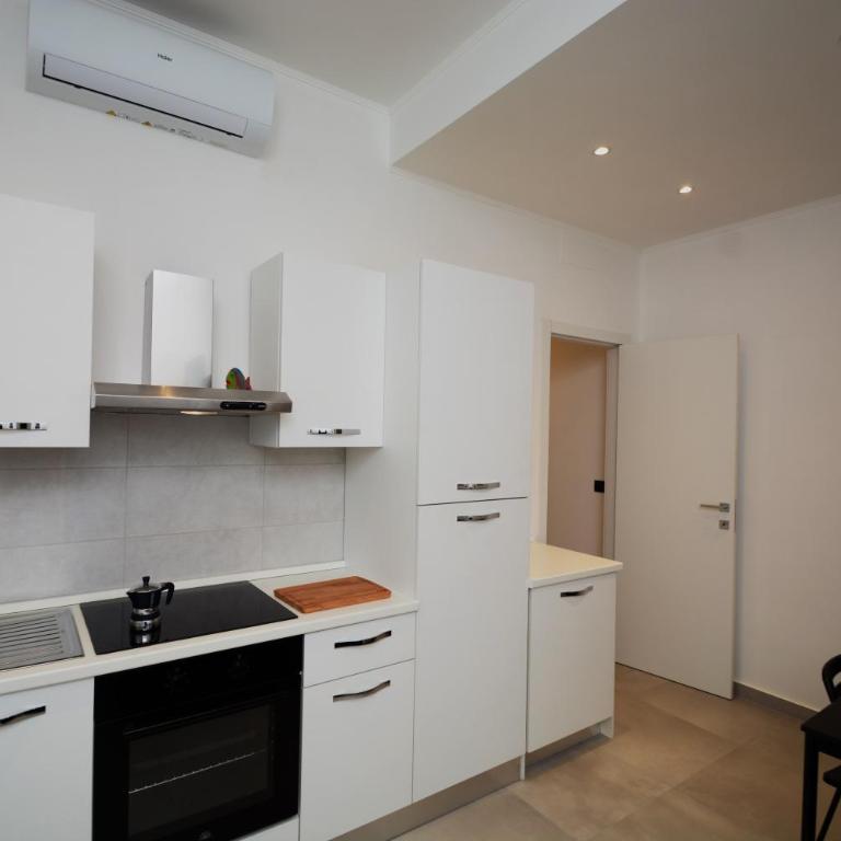 Piazza Della Vittoria Apartment - One-Bedroom Apartment - 23