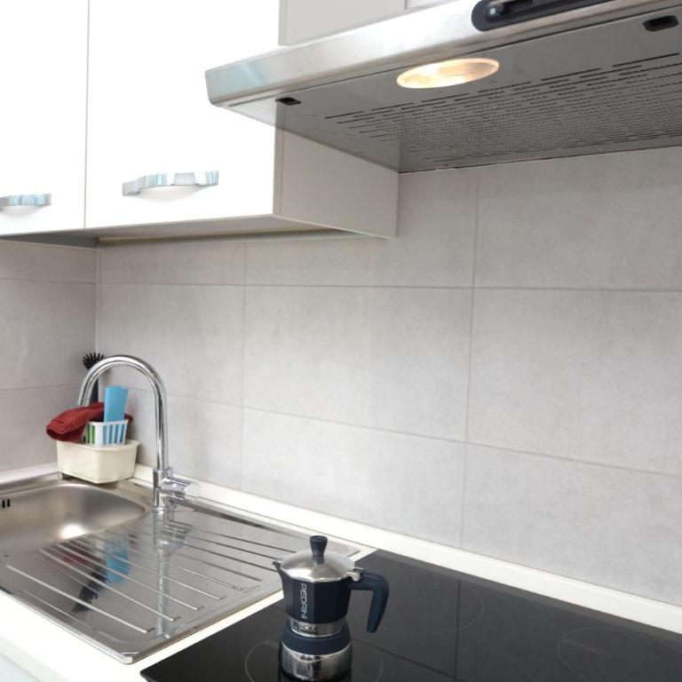 Piazza Della Vittoria Apartment - One-Bedroom Apartment - 21