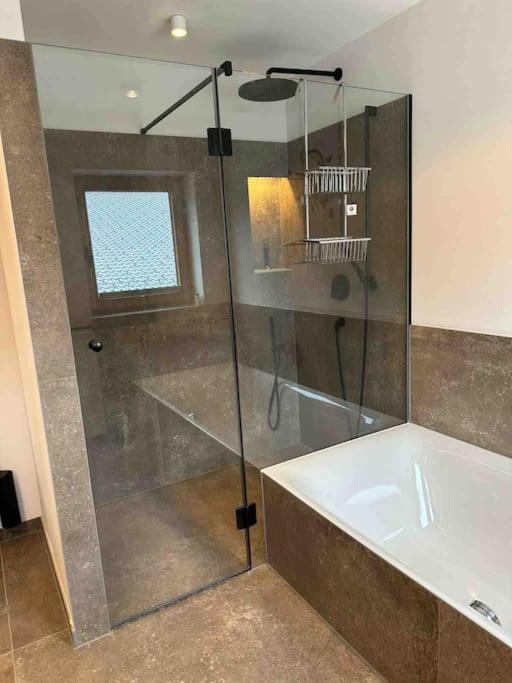 Spa, Sport & City Luxury Ski-in Ski-Out Apartment - Appartamento con 2 Camere da Letto - 17