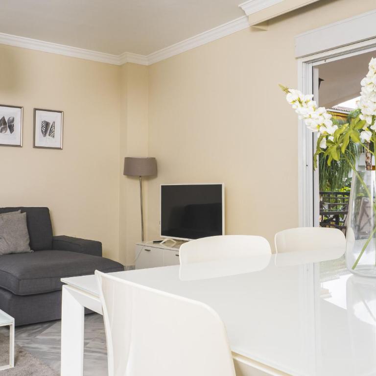 Cubo's Apartamento Las Mimosas & Parking - Apartment - 16