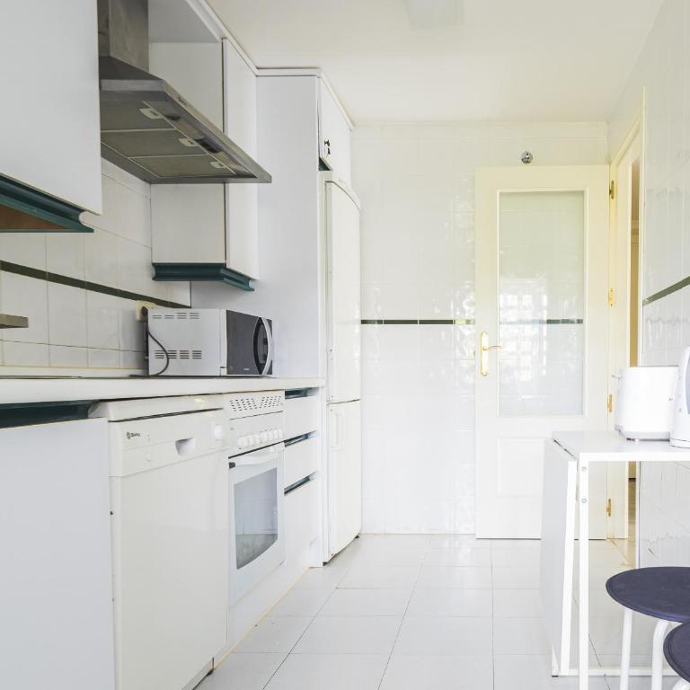 Cubo's Apartamento Las Mimosas & Parking - Apartment - 22