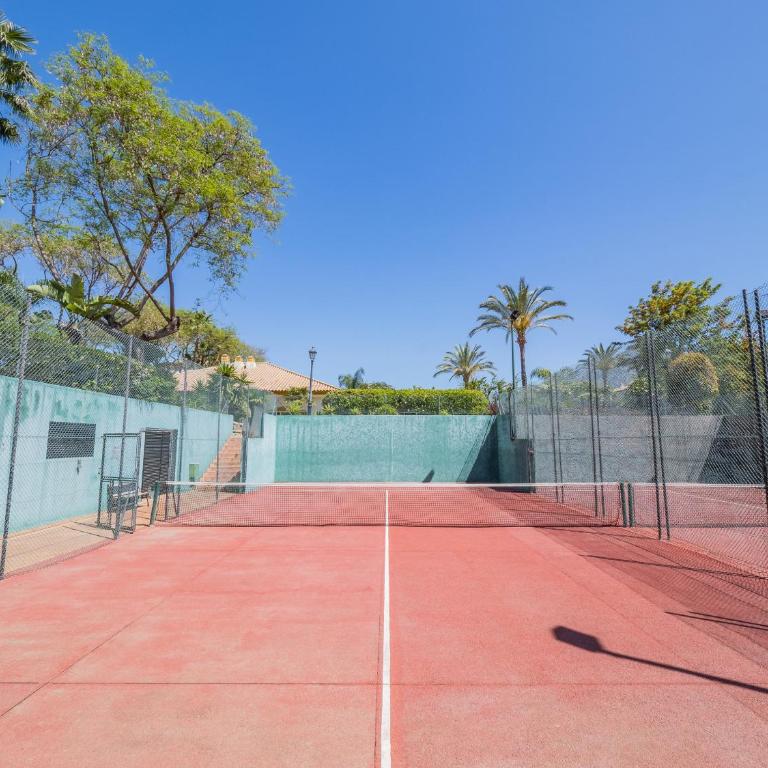 Cubo's Apartamento Las Mimosas & Parking - Apartment - 50