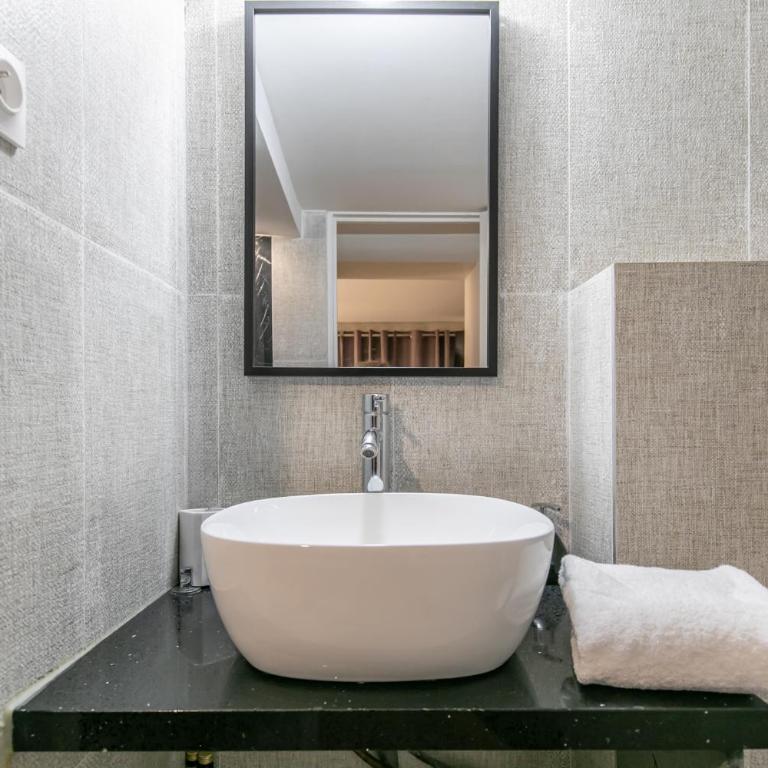 MBA Splendide Appart - Proche du Moulin Rouge - Apartamento - 52