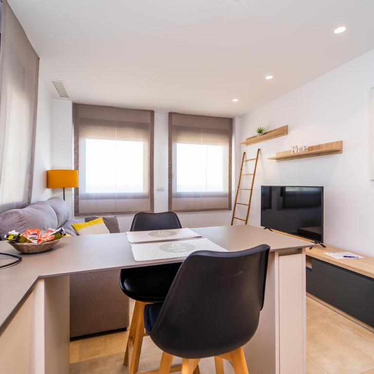 Vistamar Colors Boutique Luxury Apartments By DLV -Adults Only- - One-Bedroom Apartment - 35
