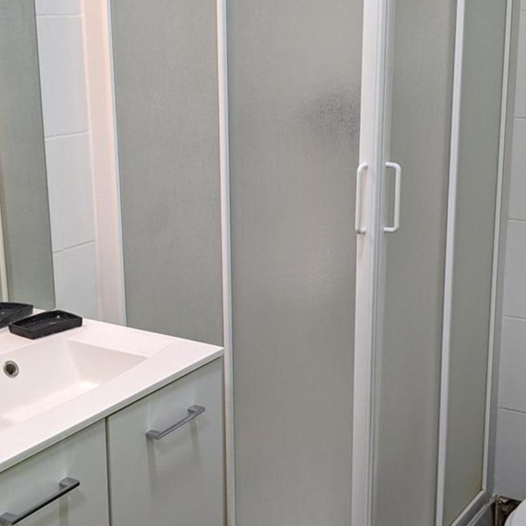 Studio 4 Pers avec Loggia, Pieds des Pistes, Ascenseur et WIFI, Centre Station - FR-1-262-103 - Studio - 6
