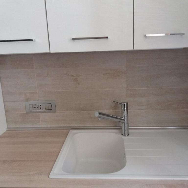 BILOCALE MODERNO IN CENTRO CITTA’ - One-Bedroom Apartment - 8