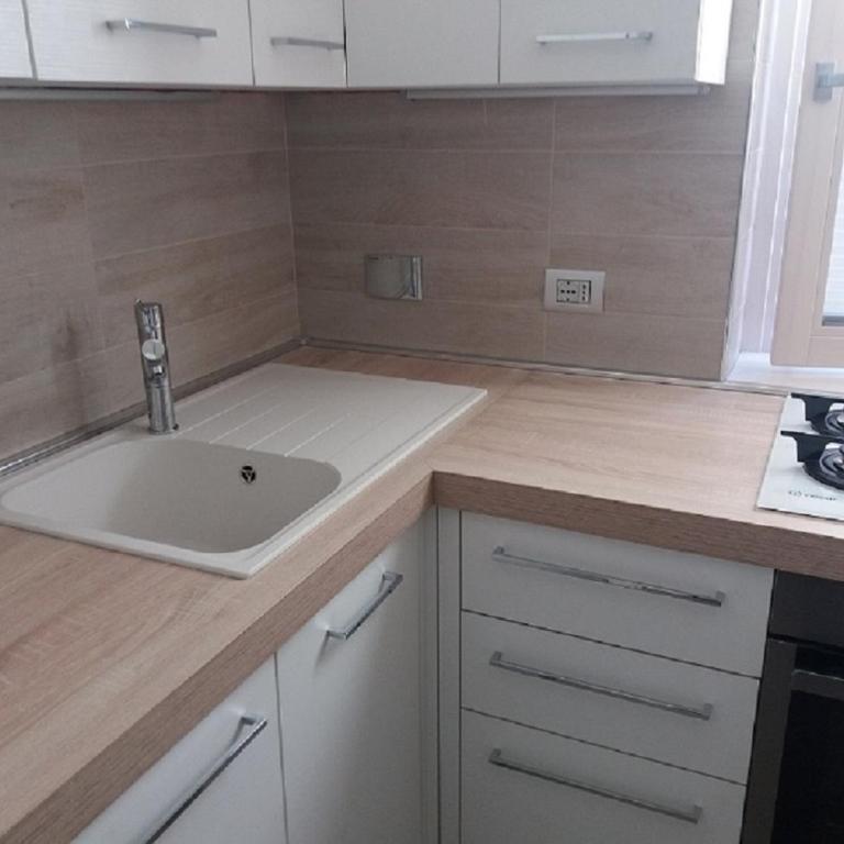 BILOCALE MODERNO IN CENTRO CITTA’ - One-Bedroom Apartment - 7