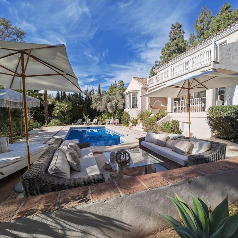 Villa Perla close to beach with a private pool - Villa - 1
