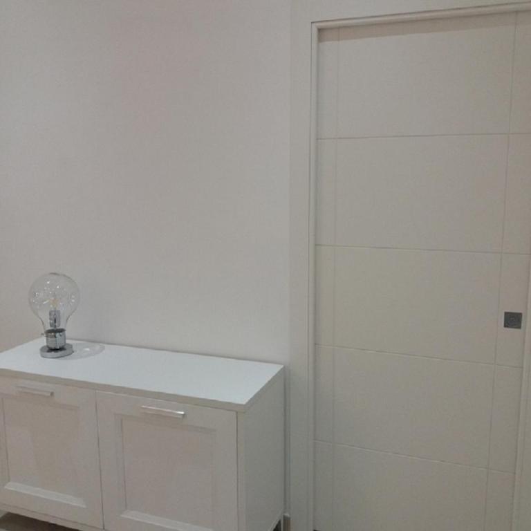 BILOCALE MODERNO IN CENTRO CITTA’ - One-Bedroom Apartment - 6