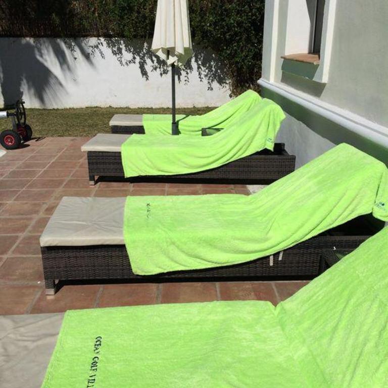 Detached Villa 4 bed Duquesa with Private infinity pool close to port and beach - Villa - 15