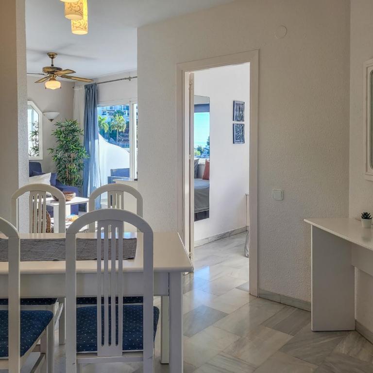 ☆Cozy 2BR apt. with sea views WIFI/AC/PARKING - Apartamento de 2 dormitorios - 9