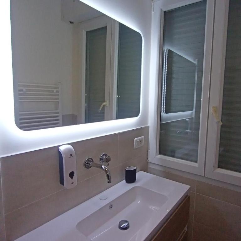 0541 Guest House Rimini - Appartamento Deluxe - 20